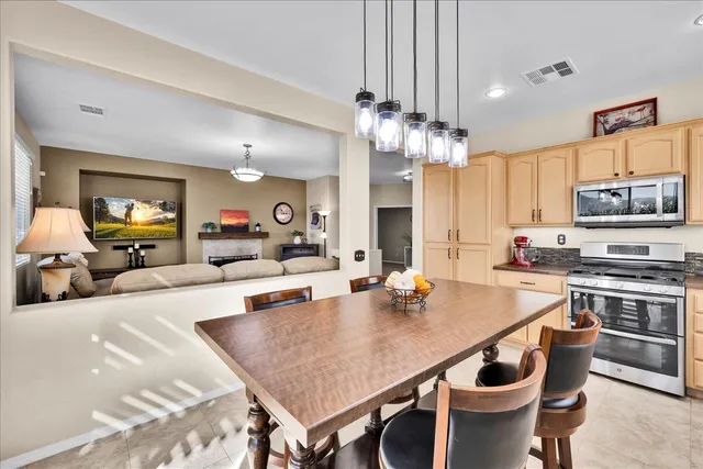 $319,990 | 65565 Acoma Avenue, Unit 1, Desert Hot Springs, CA 92240