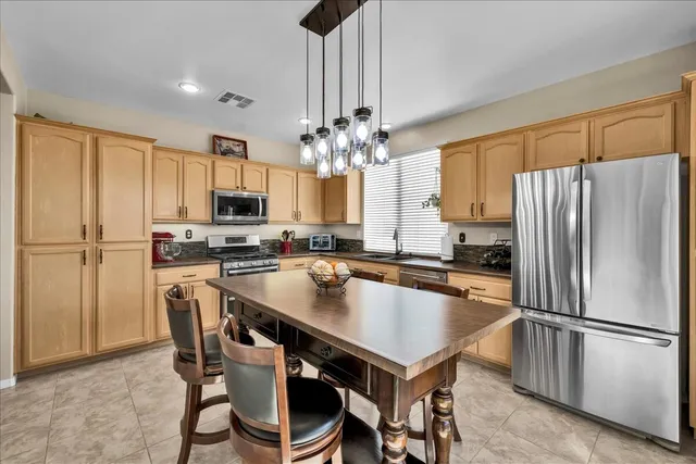 $319,990 | 65565 Acoma Avenue, Unit 1, Desert Hot Springs, CA 92240