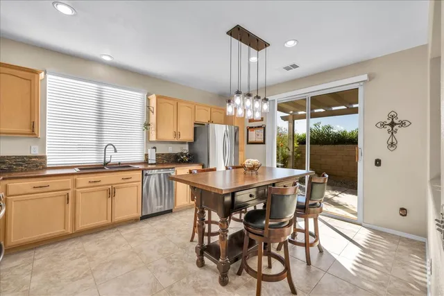 $319,990 | 65565 Acoma Avenue, Unit 1, Desert Hot Springs, CA 92240