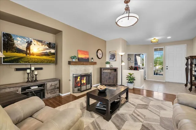 $319,990 | 65565 Acoma Avenue, Unit 1, Desert Hot Springs, CA 92240