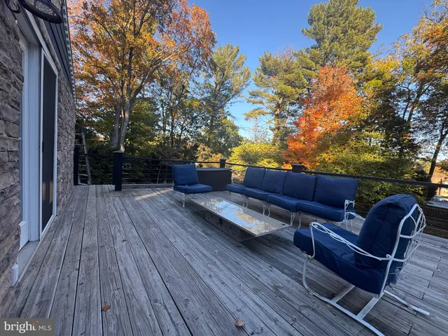 $1,350,000 | 17100 King James Way, Gaithersburg, MD 20877