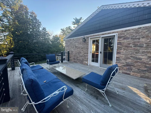 $1,350,000 | 17100 King James Way, Gaithersburg, MD 20877