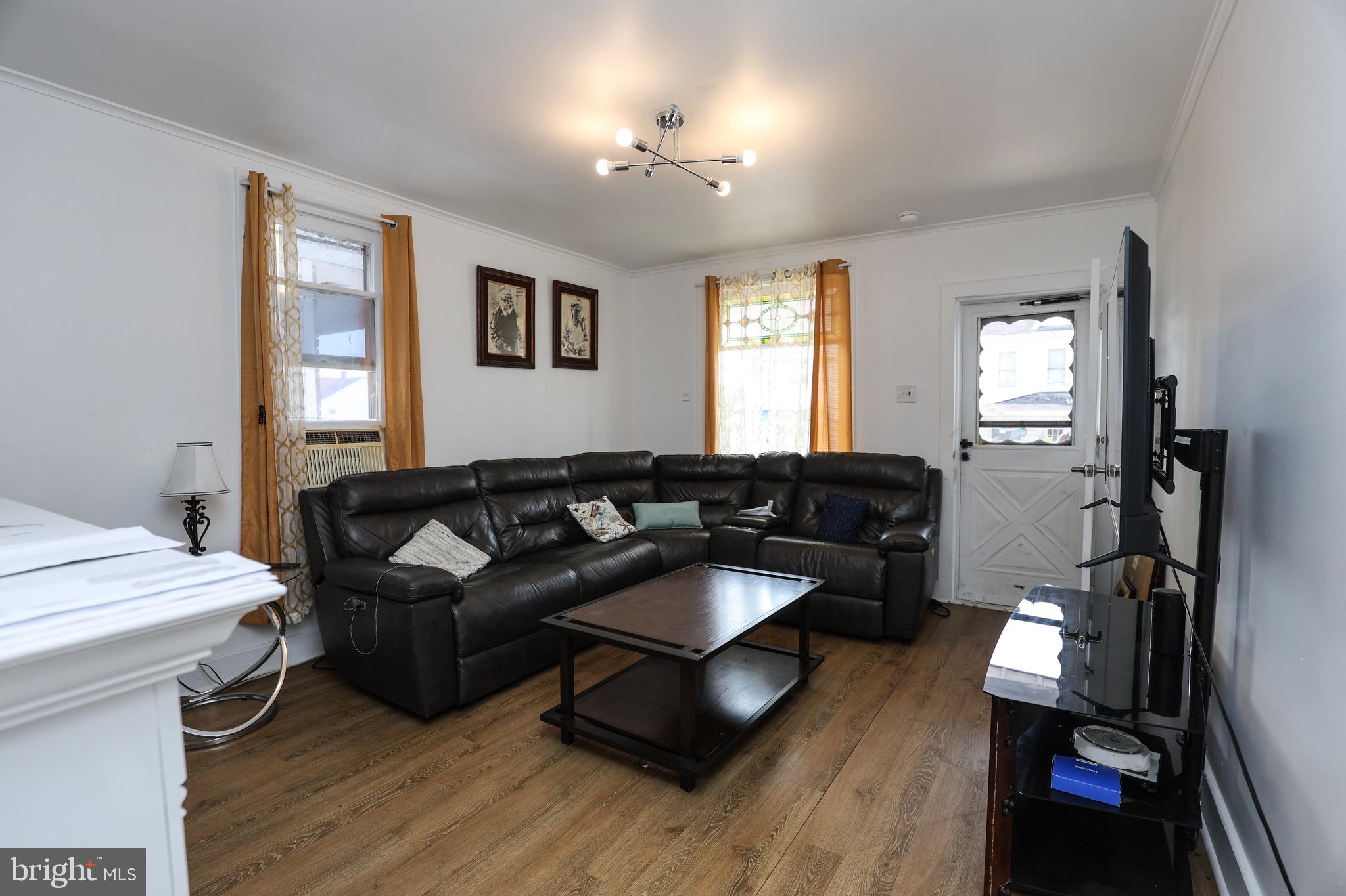 744 Chestnut Street Kulpmont, PA 17834 - Photo 5 of 21