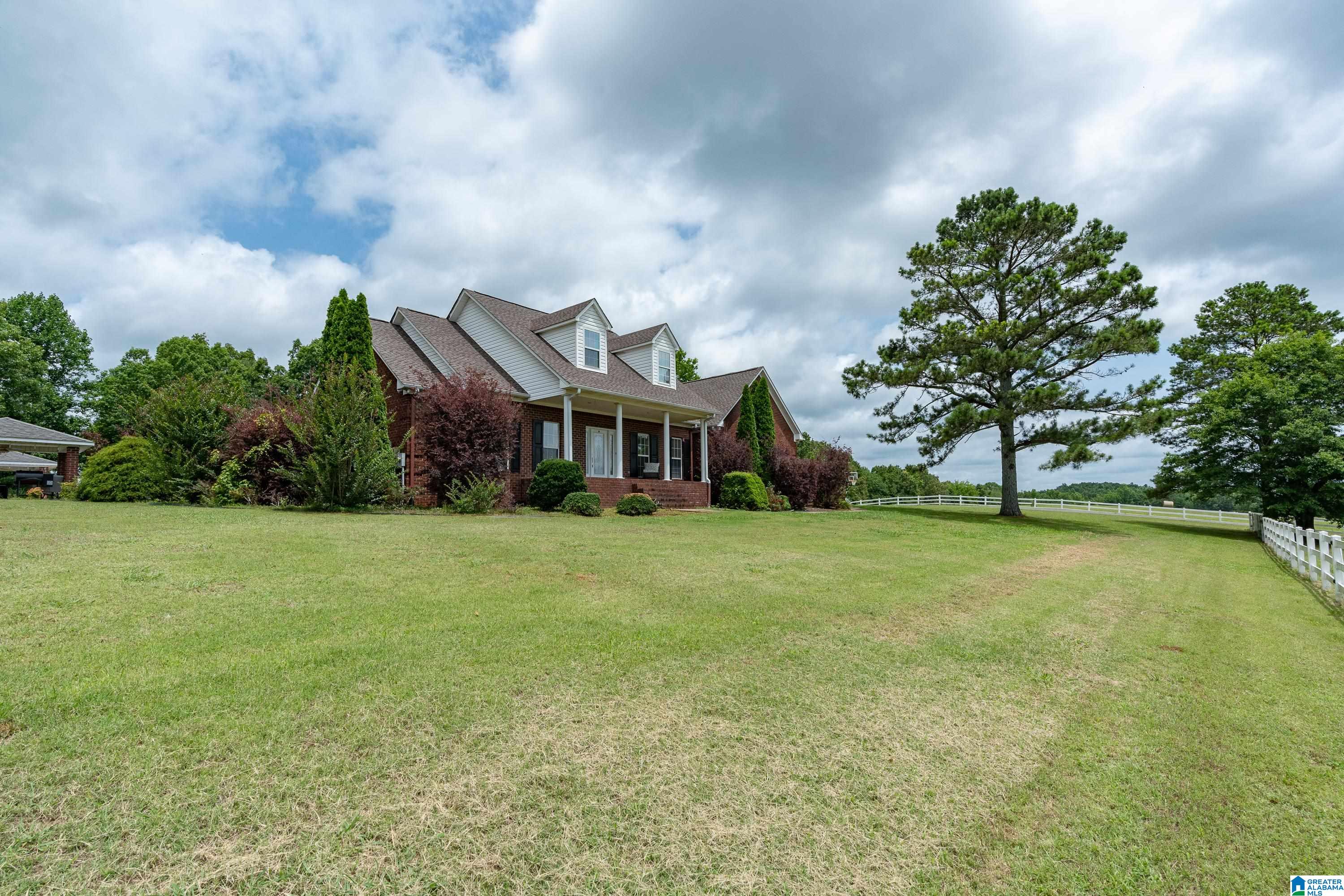 925 Hamilton Mountain Road Blountsville, AL 35031 - Photo 3 of 72