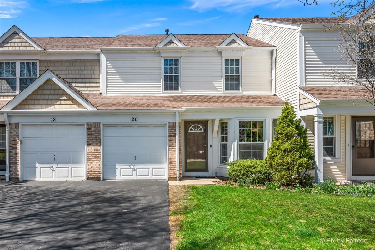 20 North Oltendorf Road Streamwood, IL 60107 - Photo 1 of 28 Gallery Image 1