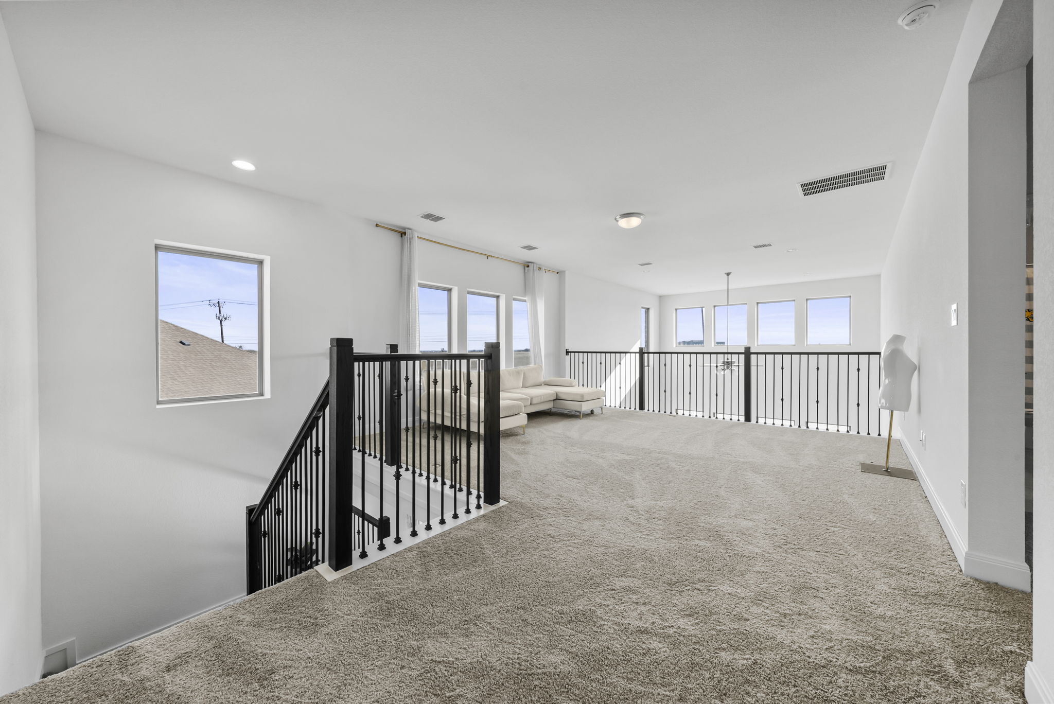 200 Marvins Bend Georgetown, TX 78626 - Photo 23 of 38 a view of a hallway