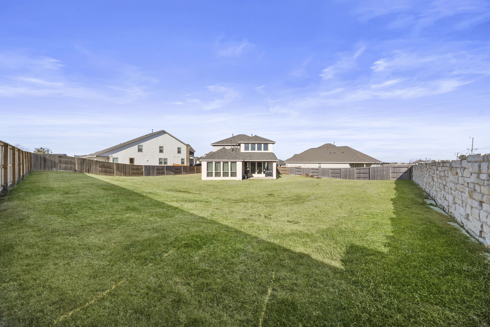 200 Marvins Bend Georgetown, TX 78626 - Photo 38 of 38 a front view of a house with garden