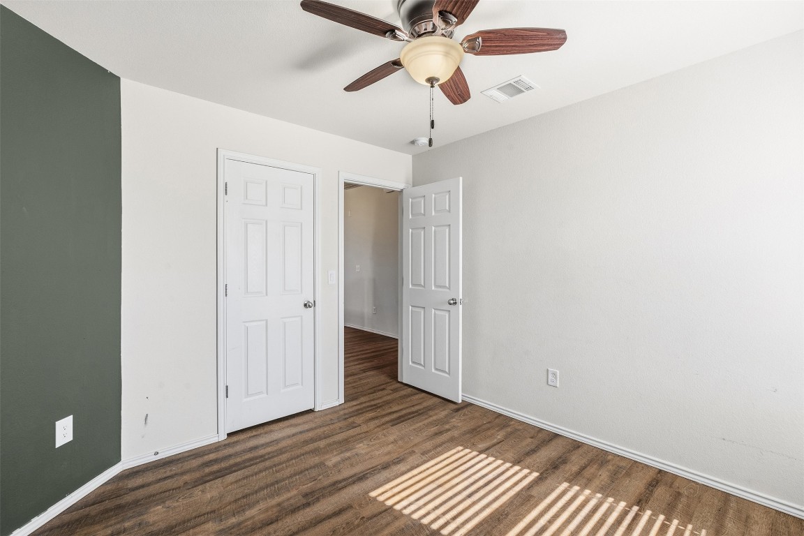 160 Albatross Cove Buda, TX 78610 - Photo 26 of 36 a view of a room with a ceiling fan