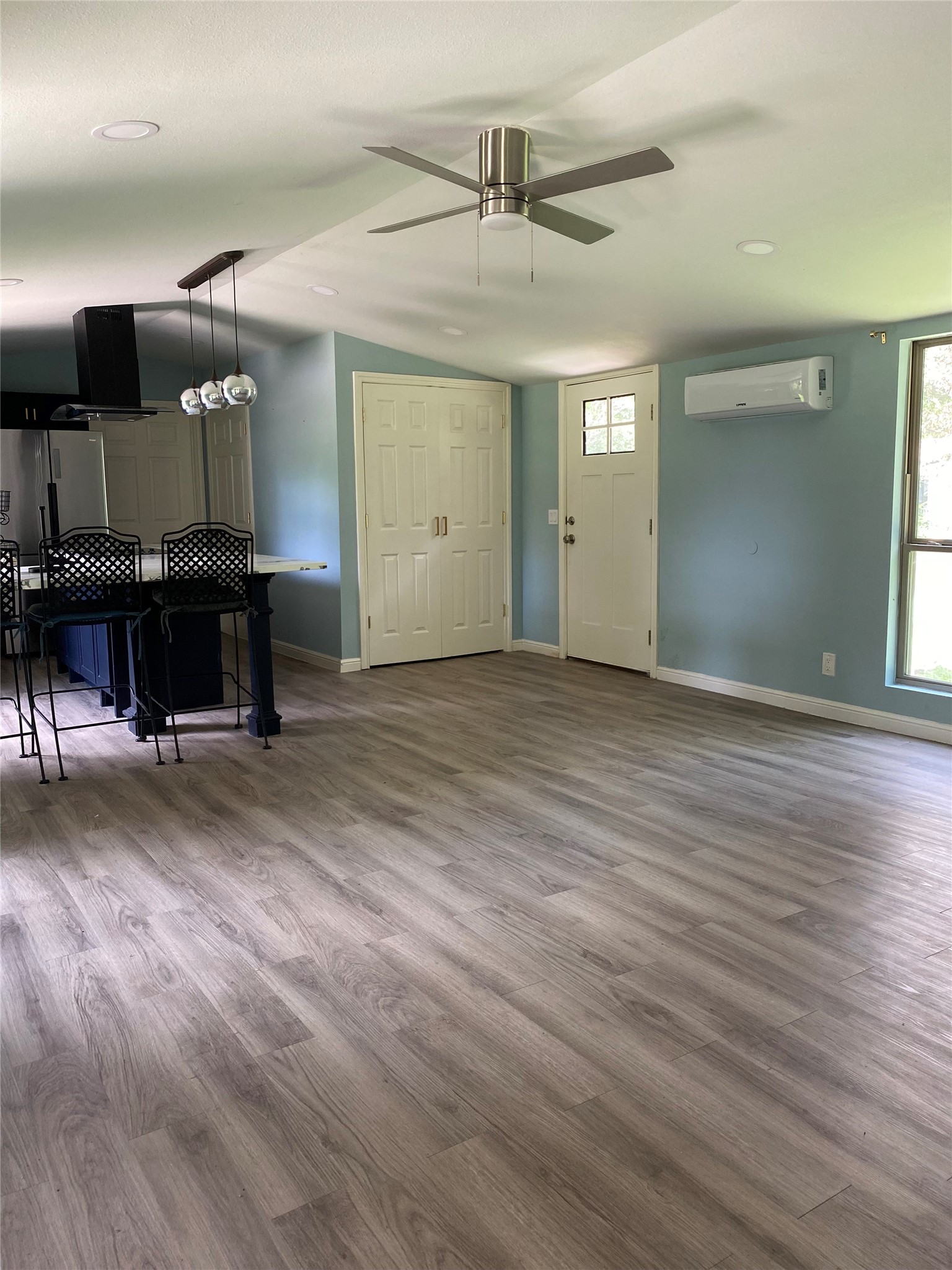 26687 Long Street Splendora, TX 77372 - Photo 2 of 20