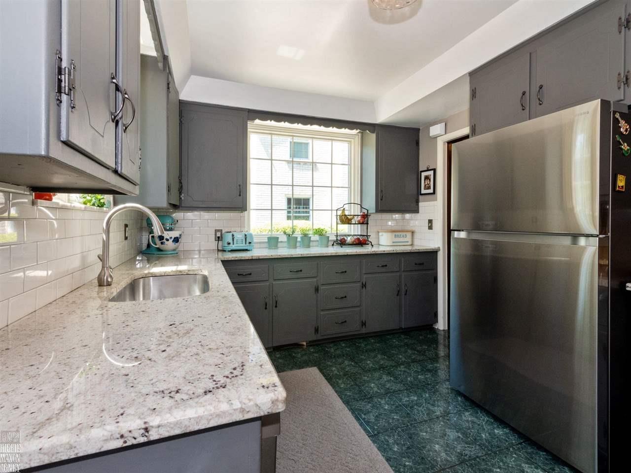 639 Pemberton Road Grosse Pointe Park, MI 48230 - Photo 13 of 31