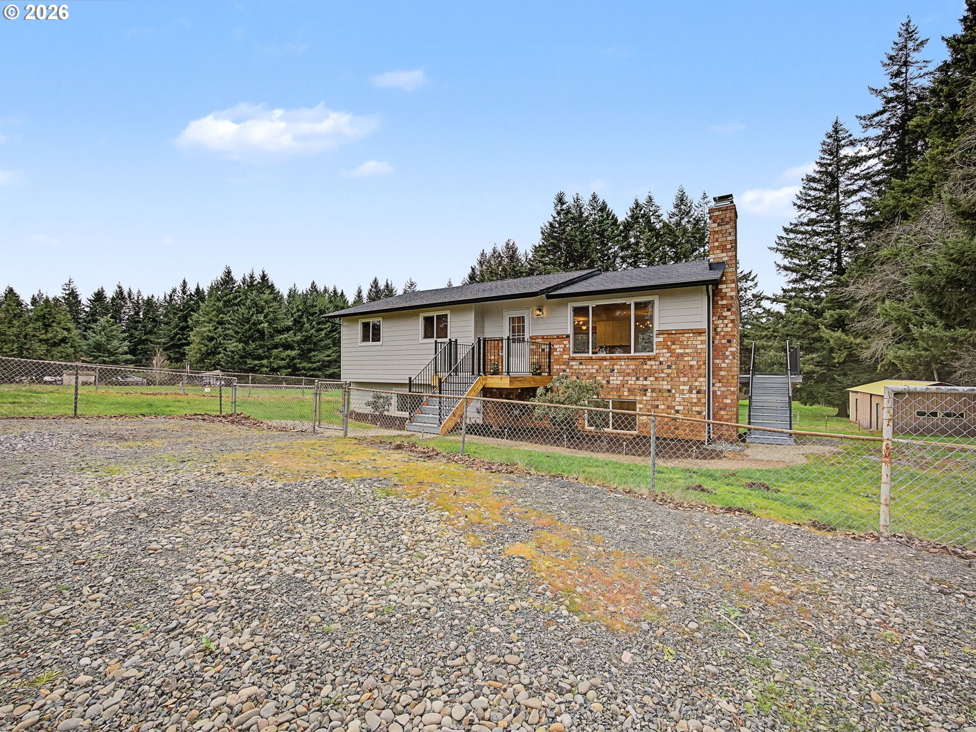 23851 South Day Hill Road Estacada, OR 97023 - Photo 2 of 47