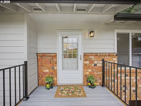 $844,900 | 23851 South Day Hill Road, Estacada, OR 97023