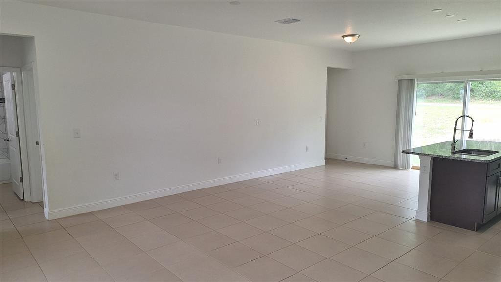 13763 Southwest 43rd Circle Ocala, FL 34473 - Photo 5 of 15