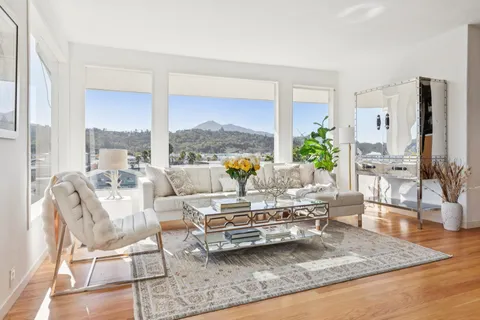 $1,395,000 | 28 Marina Ct Drive, San Rafael, CA 94901