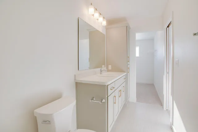 $371,449 | 6203 87th Avenue South, Horace, ND 58047