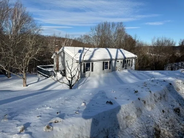 $269,500 | 352 Reed Street, Warren, MA 01083