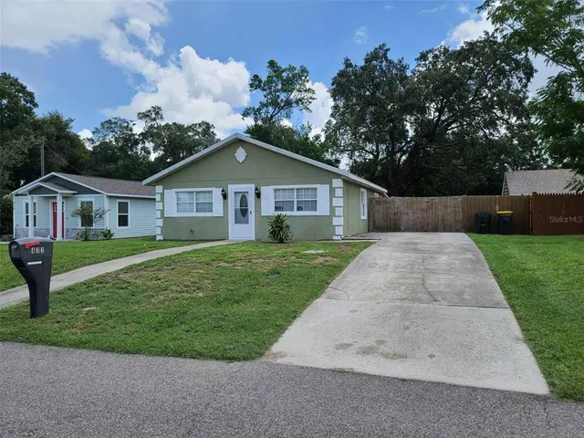 $1,600 | 833 Disston Avenue, Clermont, FL 34711