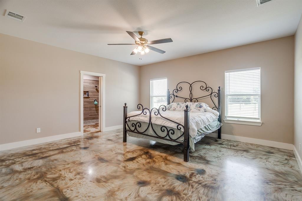4930 Midway Road Weatherford, TX 76085 - Photo 22 of 40 Gallery Image 22