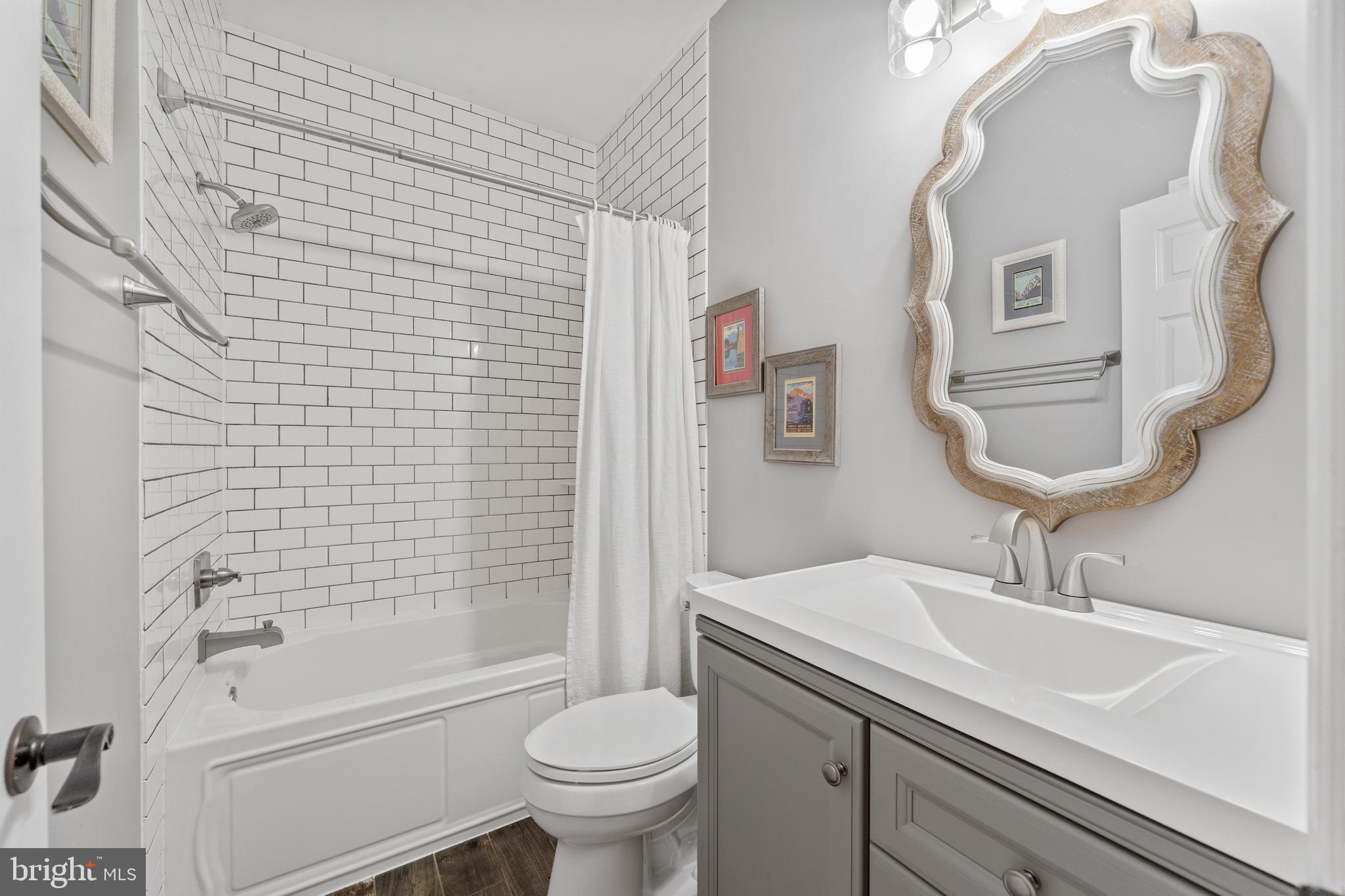 15 Warner Woods Road Elkton, MD 21921 - Photo 28 of 58 Hall bathroom on main level