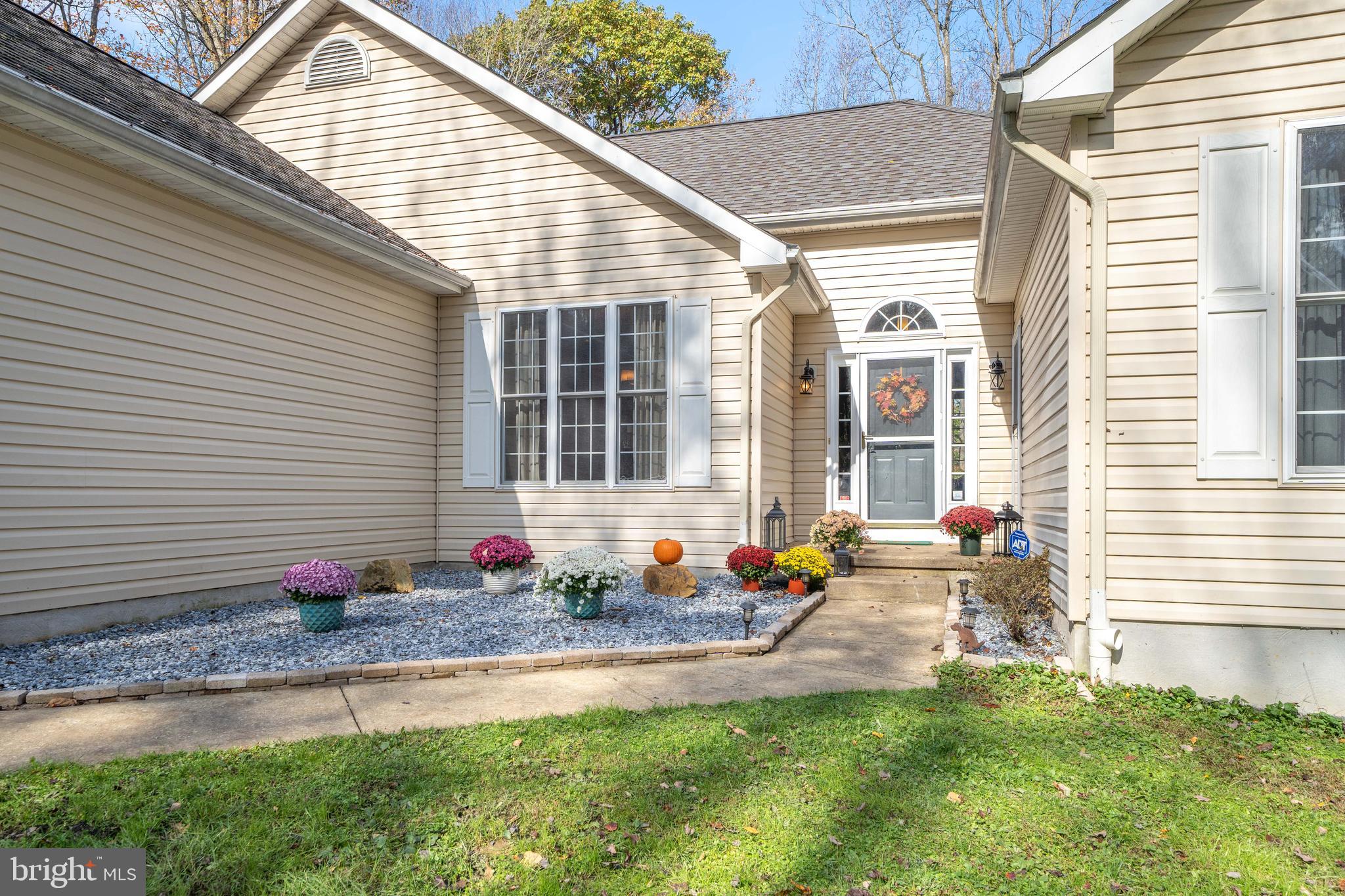 15 Warner Woods Road Elkton, MD 21921 - Photo 51 of 58 Welcoming front walk