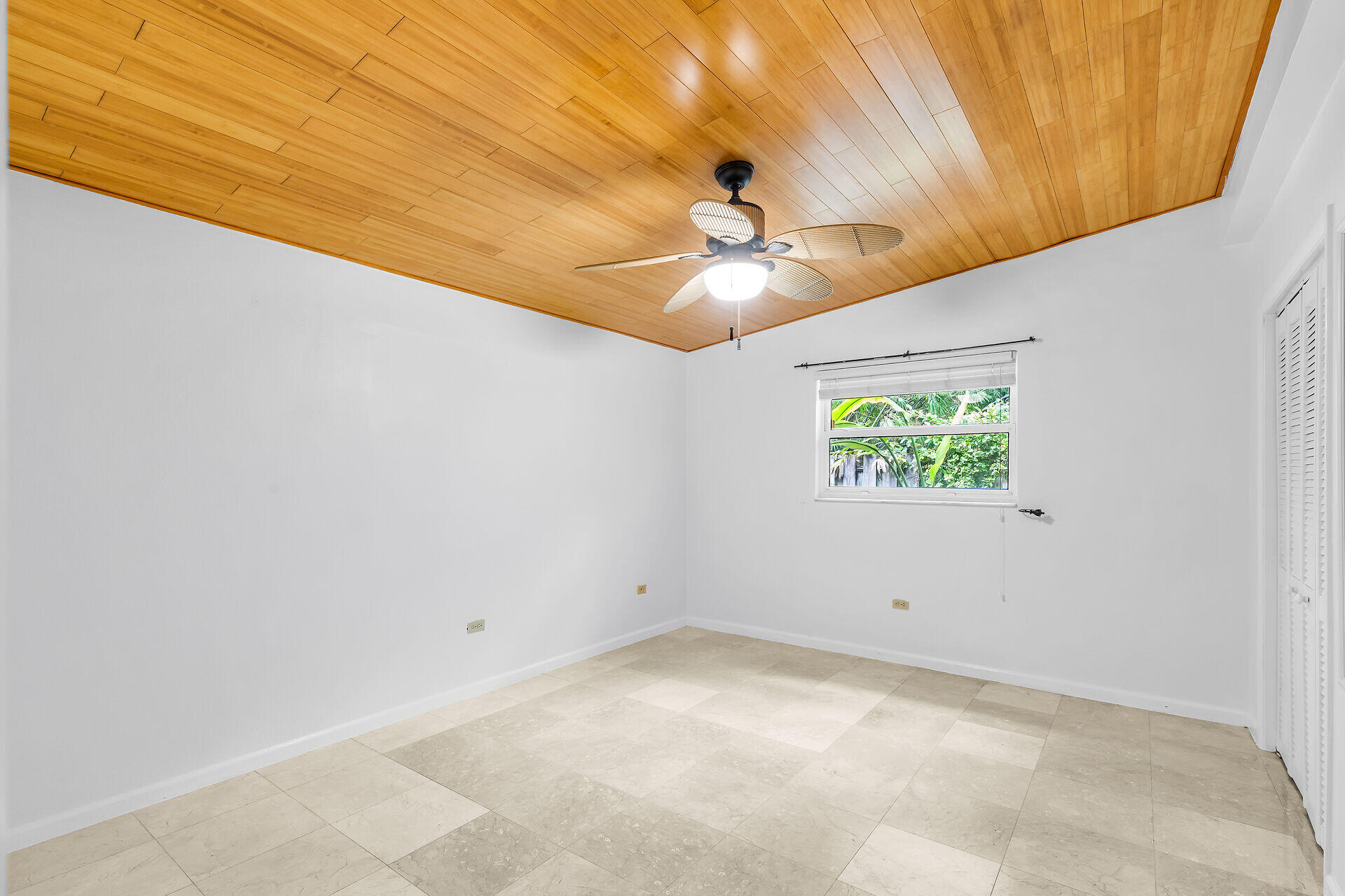 13 Bass Avenue Key Largo, FL 33037 - Photo 24 of 43 a view of an empty room