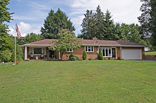 123 Oak Ridge Drive Butler, PA 16002 - Photo 1 of 24