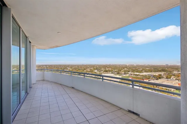 $2,999,000 | 3401 Bayshore Boulevard, Unit 1704, Tampa, FL 33629