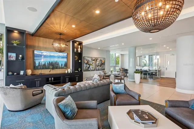 $2,999,000 | 3401 Bayshore Boulevard, Unit 1704, Tampa, FL 33629