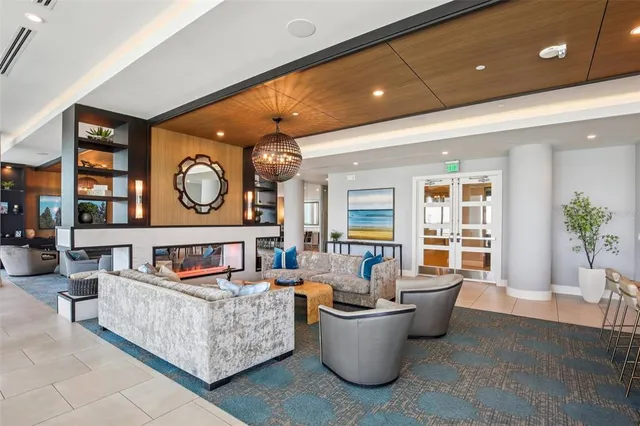 $2,999,000 | 3401 Bayshore Boulevard, Unit 1704, Tampa, FL 33629