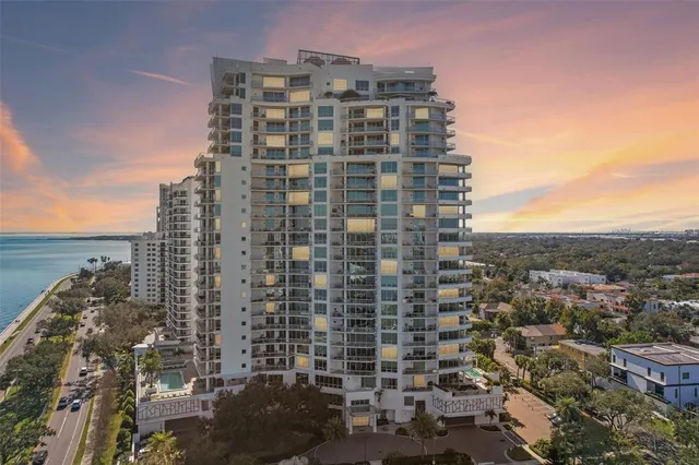 $2,999,000 | 3401 Bayshore Boulevard, Unit 1704, Tampa, FL 33629