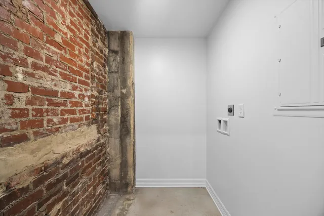 $236,000 | 117 East 7th Street, Unit 207C, Chattanooga, TN 37402