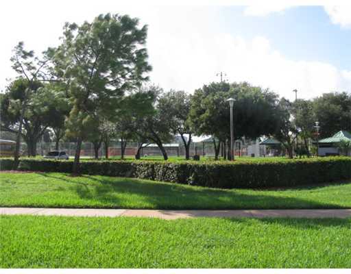355 Newcastle Street Boca Raton, FL 33487 - Photo 14 of 14 Additional Photo