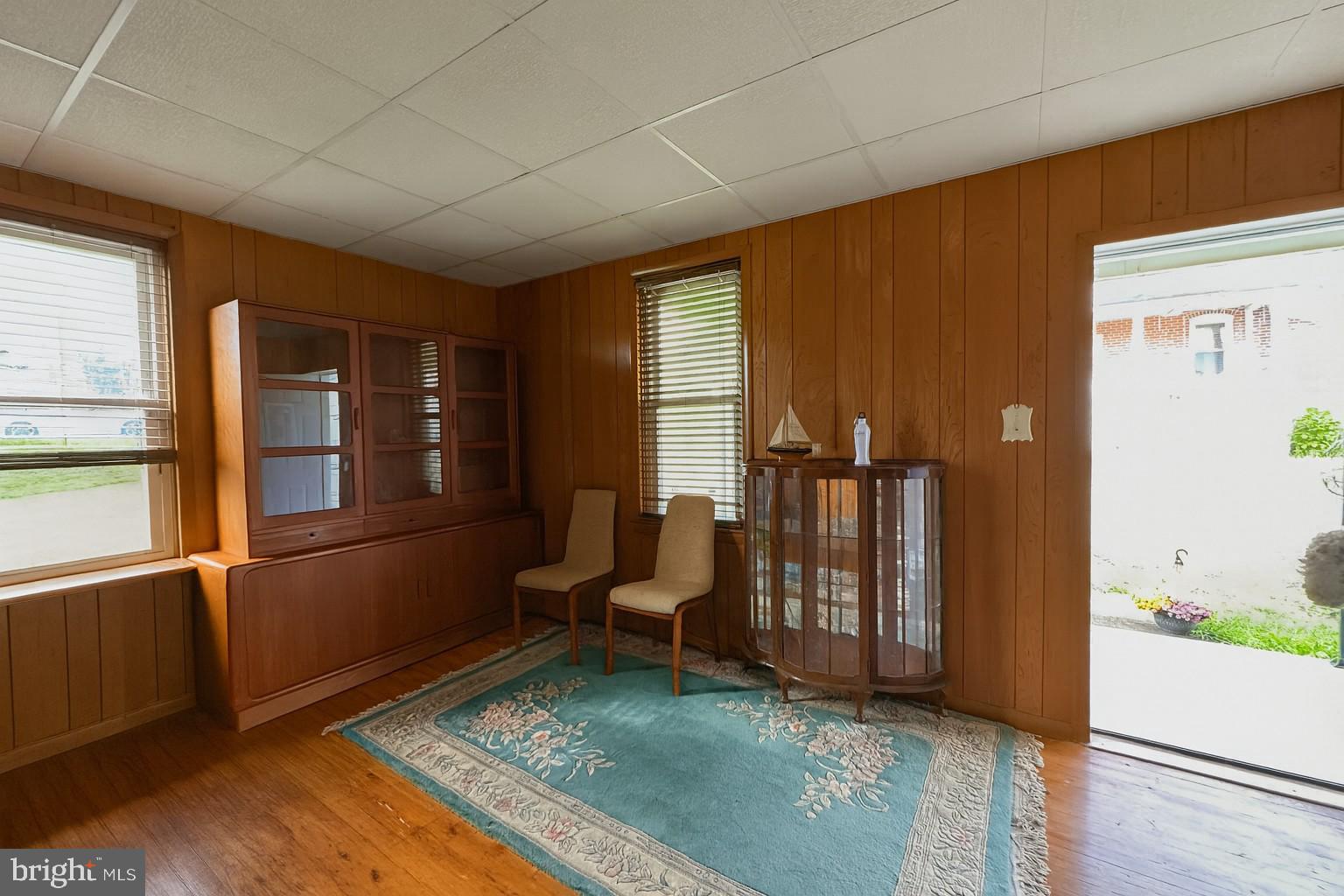 10128 Hummingbird Street Ellerslie, MD 21529 - Photo 2 of 21 an empty room with windows