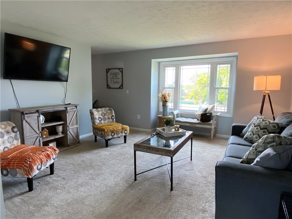 127 Raintree Lane Parma, NY 14468 - Photo 13 of 39