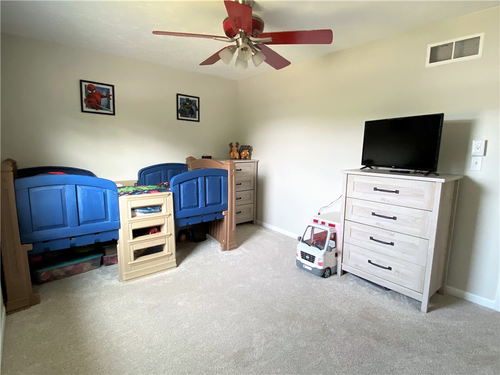 127 Raintree Lane Parma, NY 14468 - Photo 26 of 39