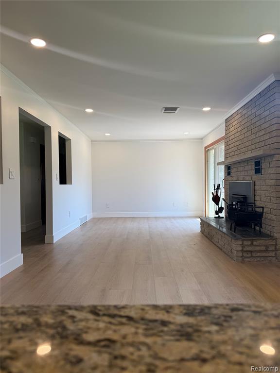11779 Dunn Road Memphis, MI 48041 - Photo 7 of 37
