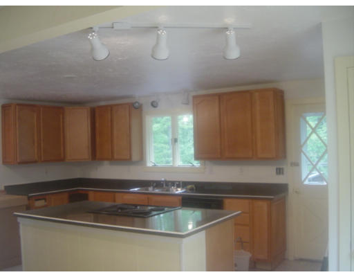 2320 South Athol Road Athol, MA 01331 - Photo 3 of 9 Gallery Image 3