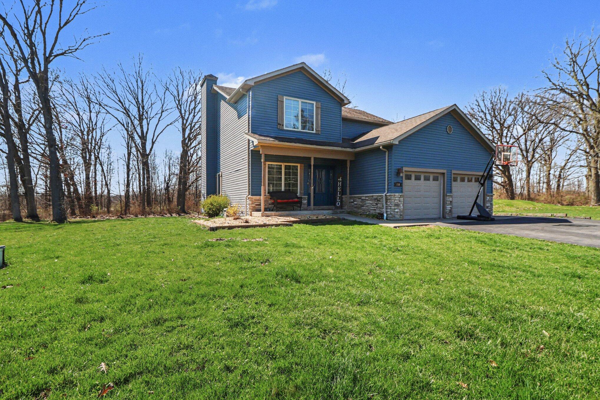 190 East Mekeland Road Chesterton, IN 46304 - Photo 2 of 29 a front view of house with yard and green space