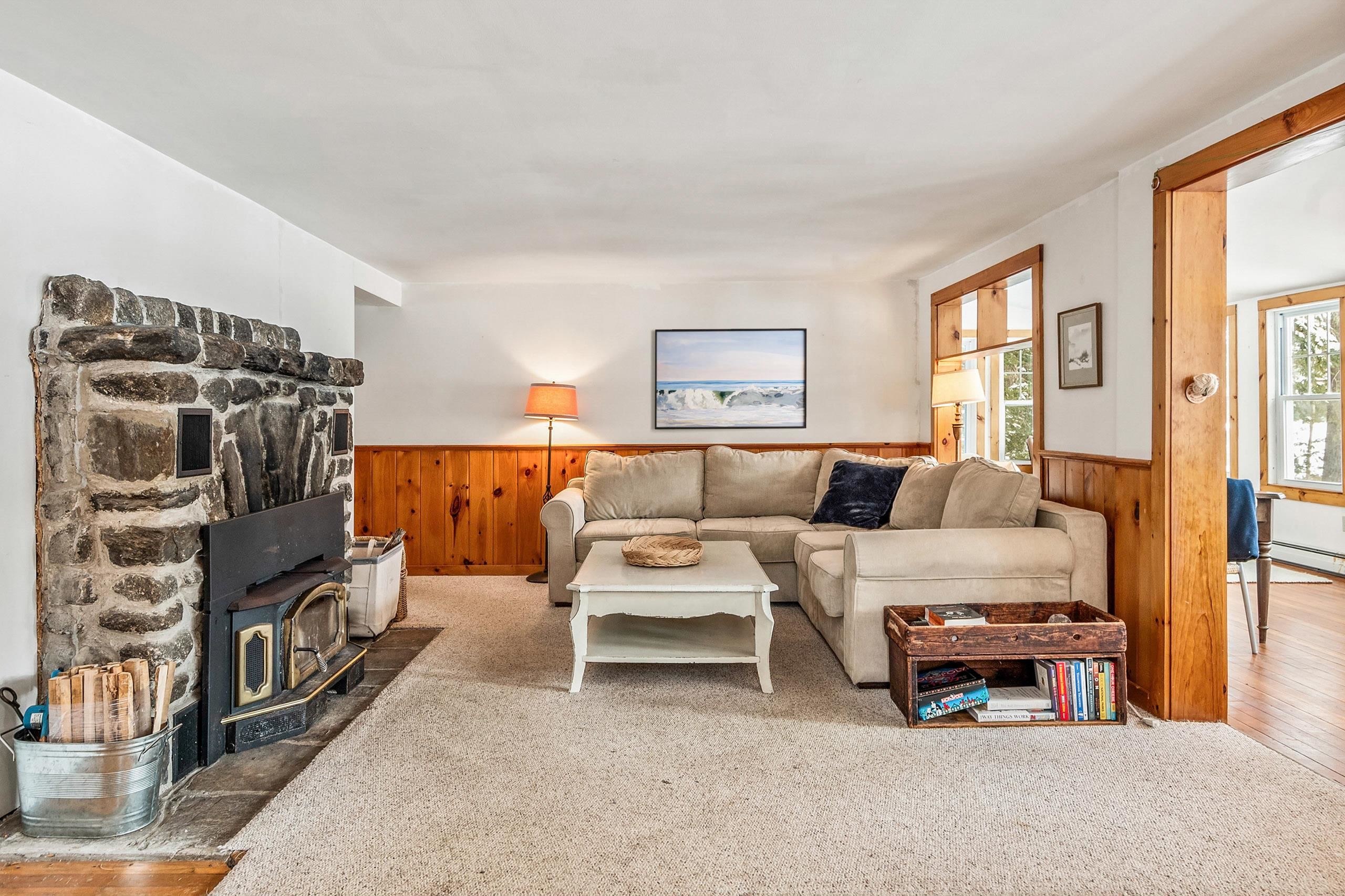 130 Hamel Road Sunapee, NH 03782 - Photo 9 of 28