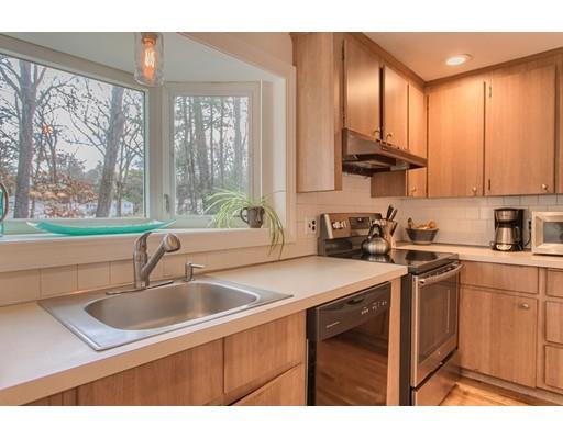 50 Old Stage Road Chelmsford, MA 01824 - Photo 5 of 29 Gallery Image 5
