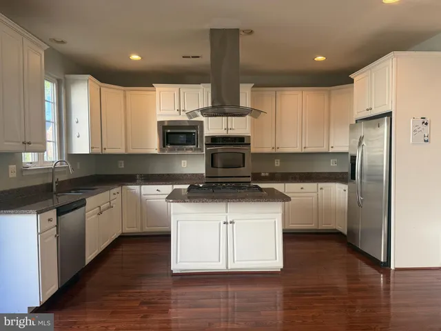 $3,500 | 9234 Rainbow Falls Drive, Bristow, VA 20136