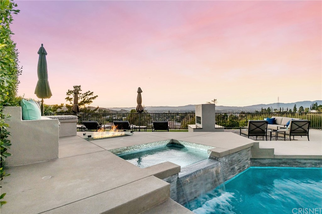 3105 Dona Sofia Drive Studio City, CA 91604 - Photo 2 of 45 a view of a terrace with sitting area