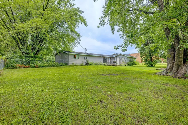 $200,000 | 120 South Irving Avenue, Rush City, MN 55069