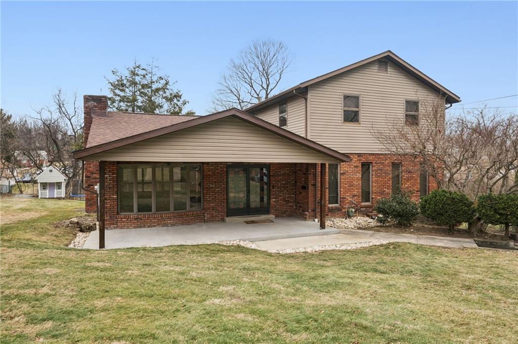 Set on a just over a half an acre lot, this spacious single-family home offers flexible living space, including 5 bedrooms and 2 bathrooms.