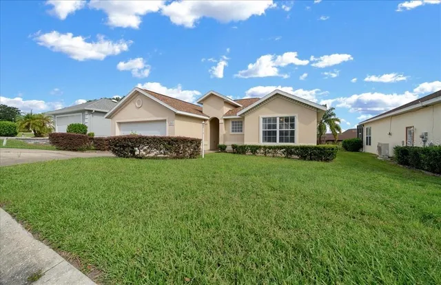 $335,000 | 17867 Southeast 115th Circle, Summerfield, FL 34491