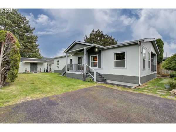 $220,000 | 16812 Southeast 1st Street, Unit 9, Vancouver, WA 98684