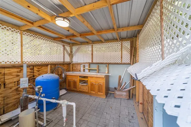 $2,300 | 13688 Southwest 113th Lane, Dunnellon, FL 34432