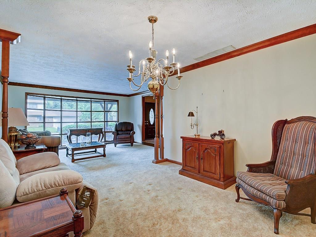 8729 Winding Ridge Road Indianapolis, IN 46217 - Photo 11 of 24 Gallery Image 11