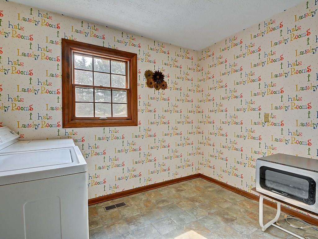 8729 Winding Ridge Road Indianapolis, IN 46217 - Photo 21 of 24 Gallery Image 21
