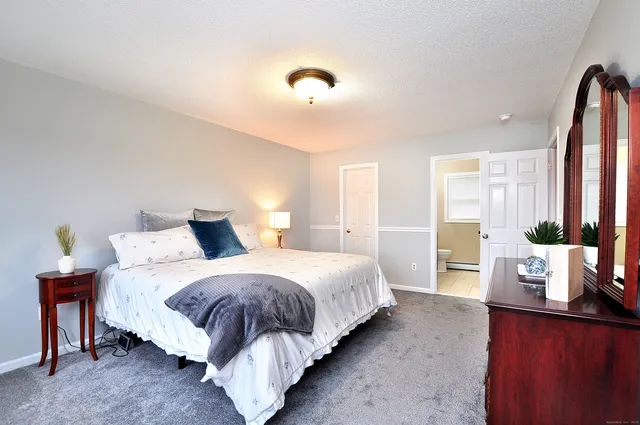 $489,900 | 132 Knollwood Drive, Wolcott, CT 06716